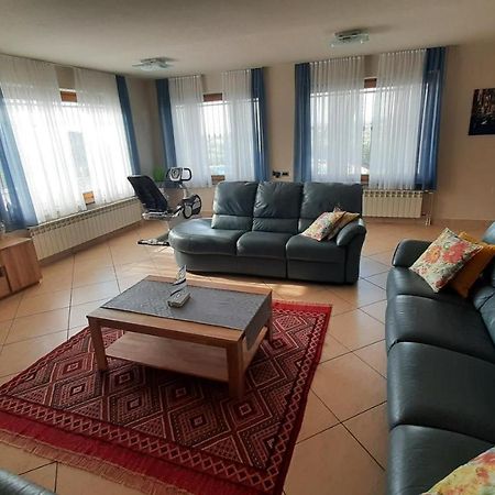 Relax Vila Kampel 科佩尔 外观 照片