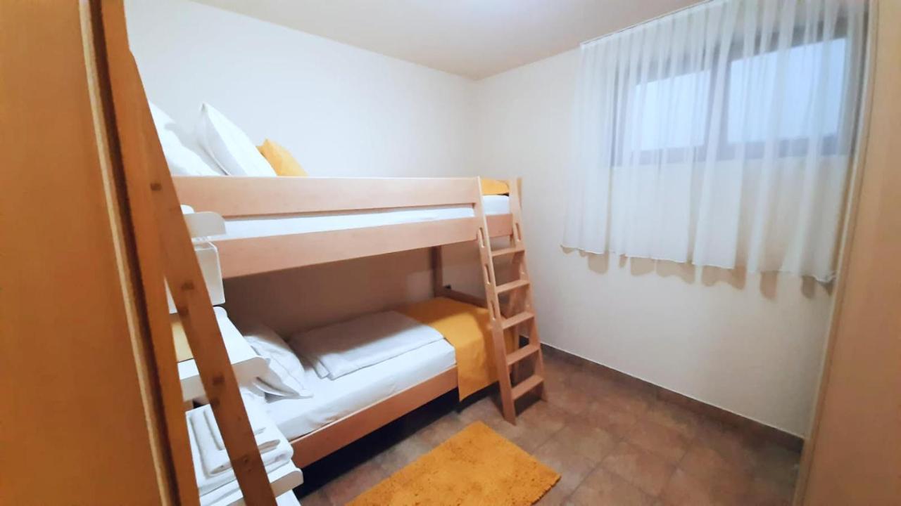 Relax Vila Kampel 科佩尔 外观 照片
